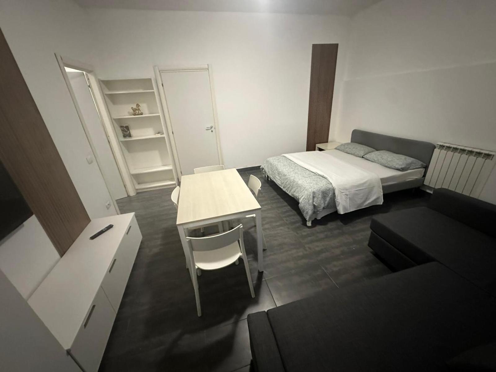 Trend Apartments Vicio La Metro Maciacchini Appartamenti Moderni Wi Fi Gratuito Nuova Gestione — Foto 1